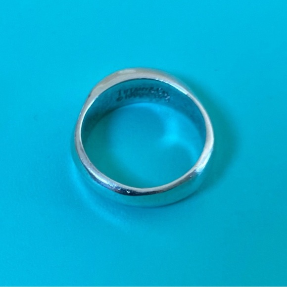 Tiffany & Co. Sterling Silver 1999 Twist Dome Ring Size 5.25-Polished- So Pretty - Picture 8 of 8